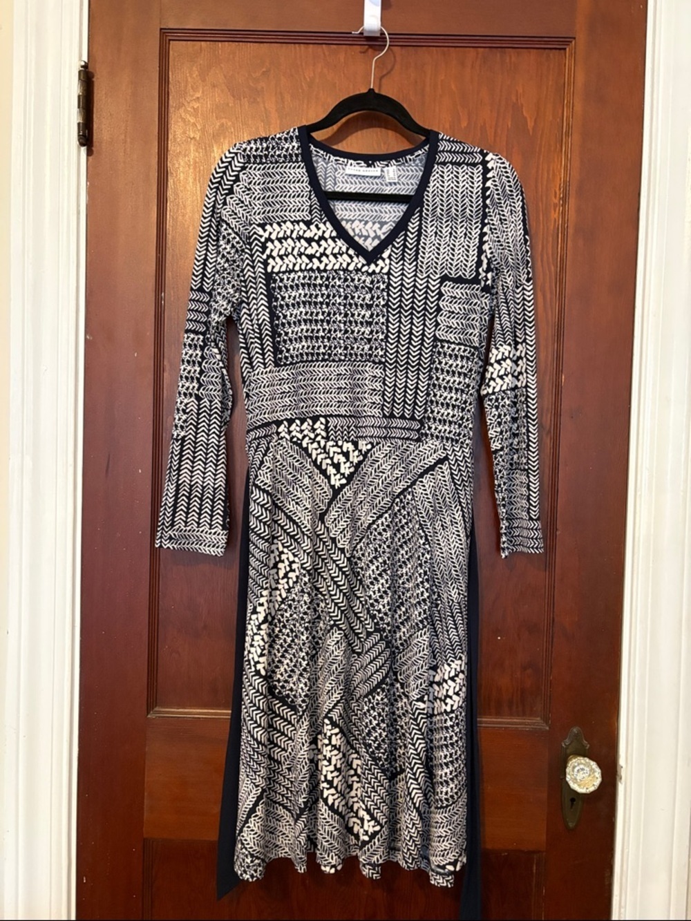 Susan Graver Navy and White Long Sleeve V-Neck Dress